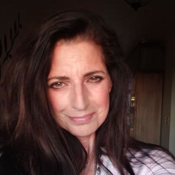 Meet your Posher, Rose-marie - Picture 1 of 1